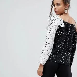 River Island Tops River Island Petite One Cold Shoulder Long